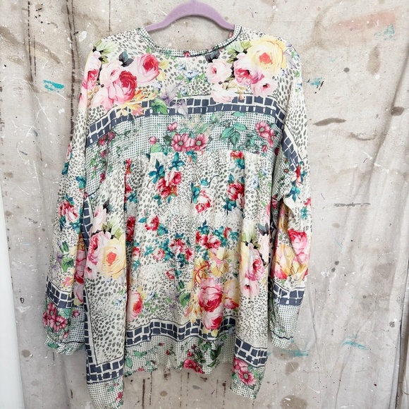 Johnny Was Anita Top - Picture 5 of 6